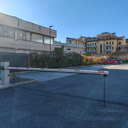 Relax In Style - Motta * Como